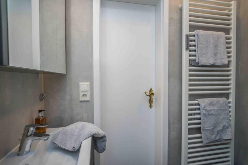 Maritim Und Individuell In Wenningstedt Mit Balkon Apartment Bagian luar foto