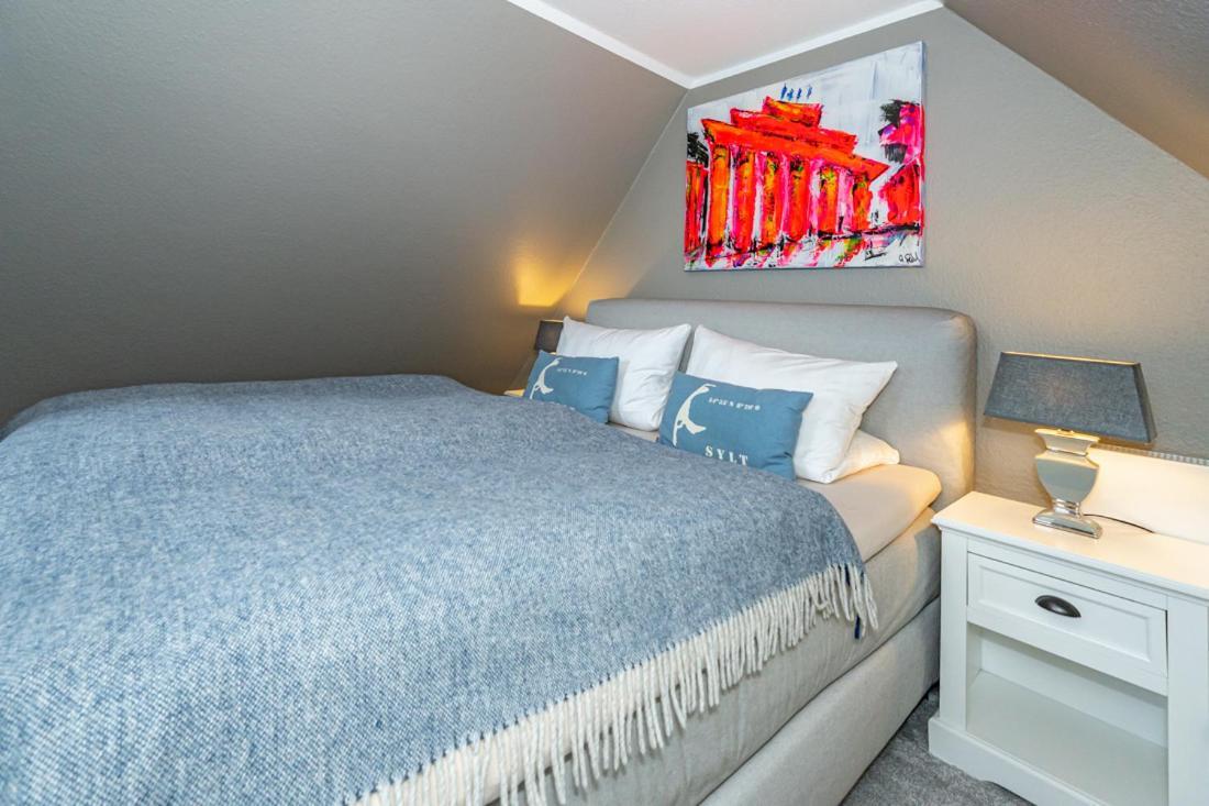 Maritim Und Individuell In Wenningstedt Mit Balkon Apartment Bagian luar foto